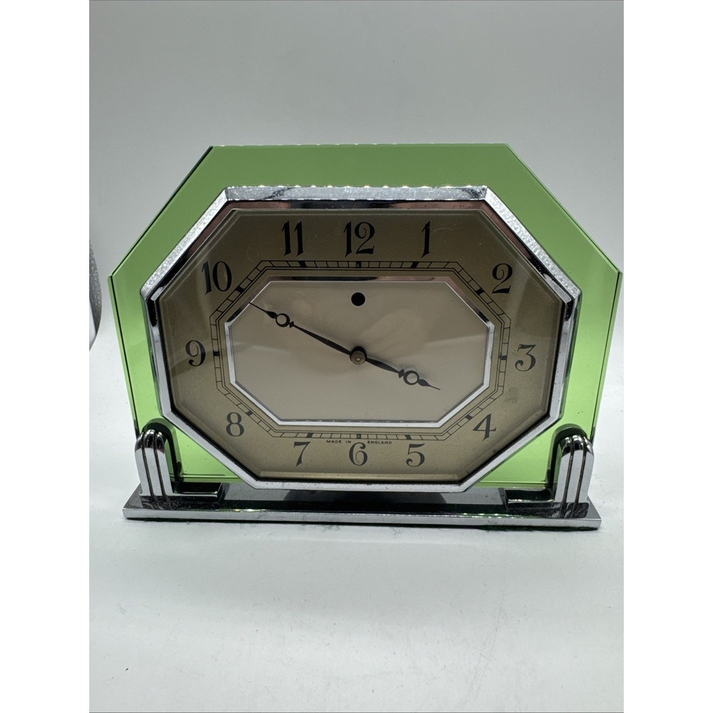 Vintage Green Glass Art Deco Clock